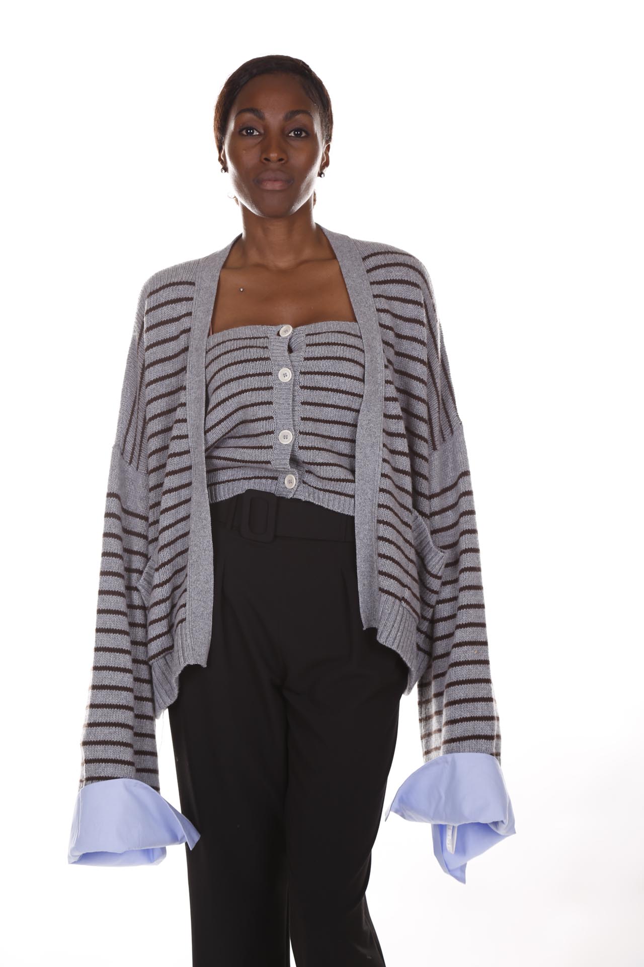 Jejia, Cardigan
